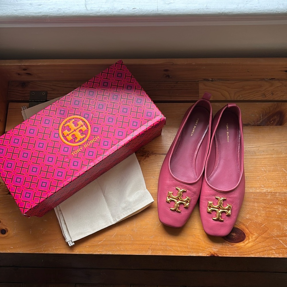 Tory Burch Eleanor Ballet Flats, Berry, size 8.5